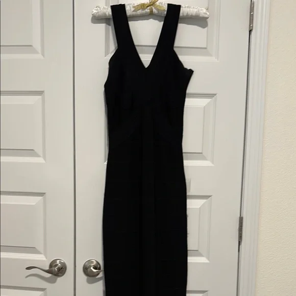 VENUS | Dresses | Venus Black Sheath Vneck Cocktail Dress | Poshmark VENUS | Dresses | Venus Black Sheath Vneck Cocktail Dress | Poshmark